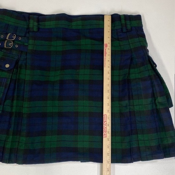 DSSkilts Plaid Kilt Utility Pockets Buckle Straps Green Blue Size 54 - Picture 5 of 13